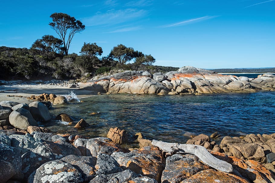 rocks near body of water during daytime, tasmanian coast, australian coast, HD wallpaper