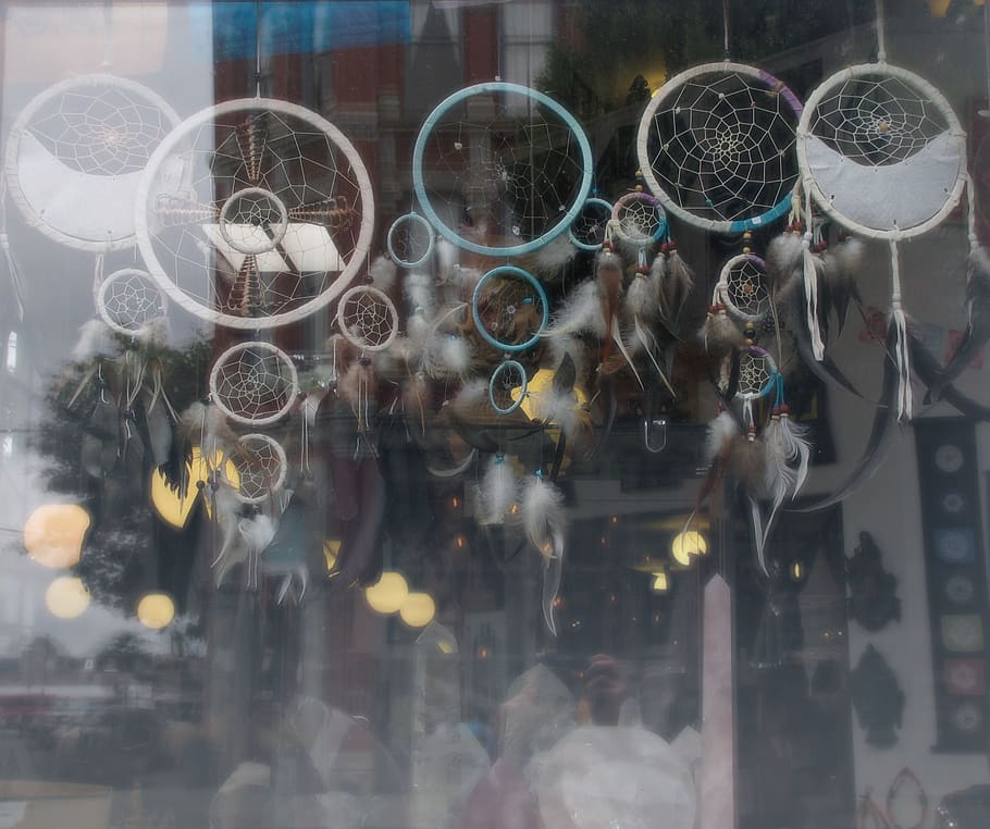 crystals, soft, window, dreamcatchers, transparent, glass - material HD wallpaper
