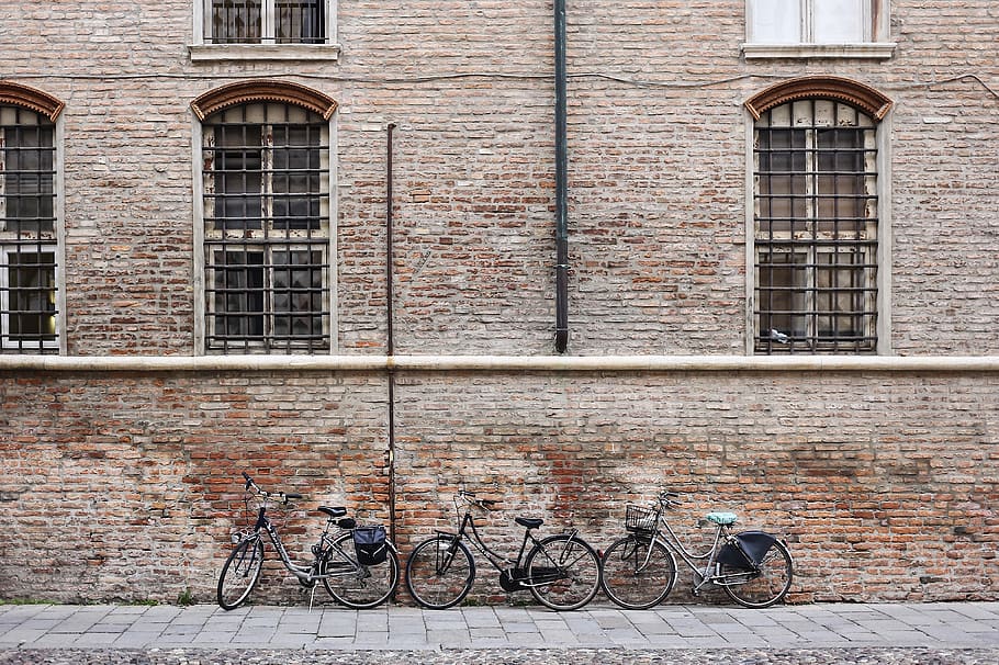 three parked bicycles, machine, wheel, home decor, vehicle, bike HD wallpaper