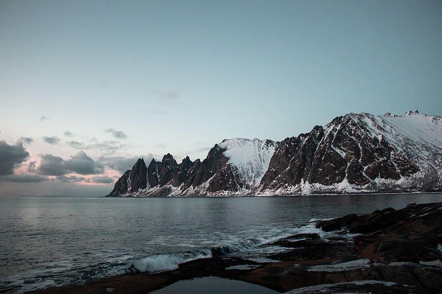 Landscape Photography of Mountain, beach, clouds, cold, ice, norway HD wallpaper