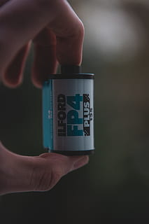 Ilford Fp4 plus container, person, human, finger, hand, film HD wallpaper