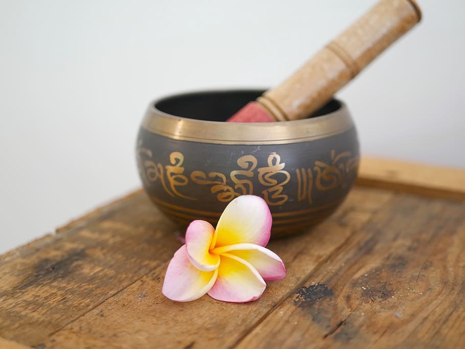 wood, wooden, frangipani, singing bowl, reiki, relax, om, meditation