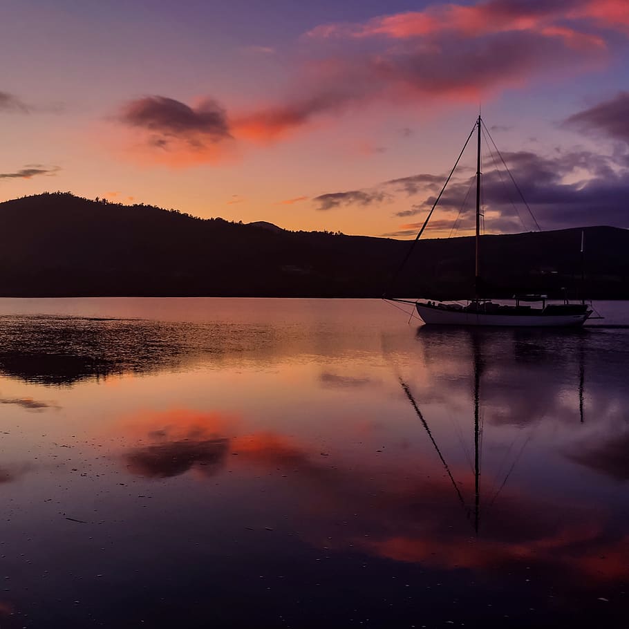 sunset, dawn, reflection, water, dusk, sunrise, boat, sky, cloud - sky HD wallpaper