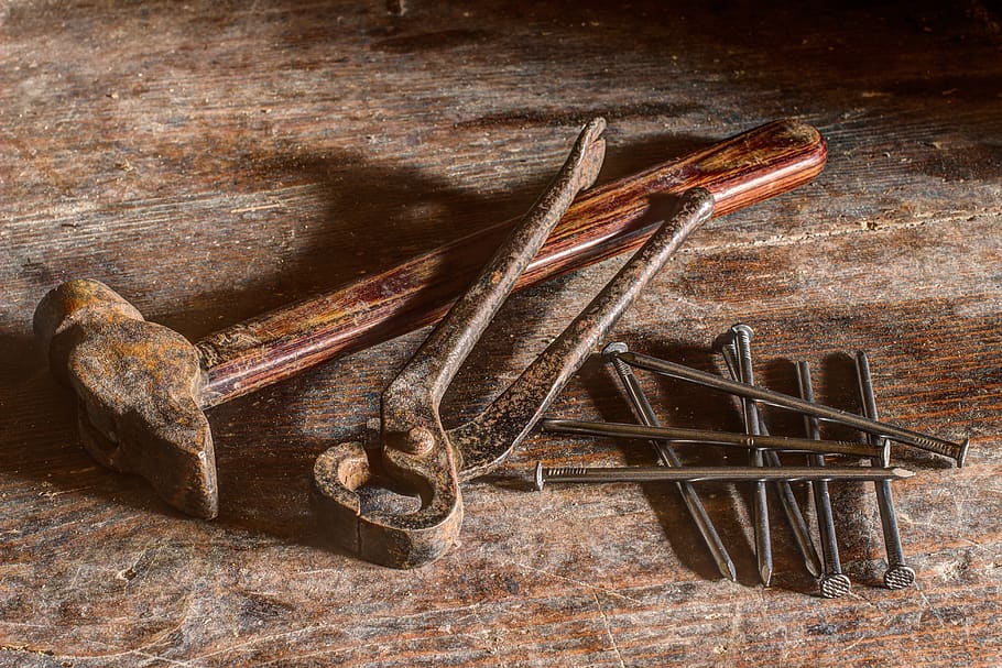 Brown Hammer Near Silver Nail, nails, rust, rusty, tools, vintage HD wallpaper