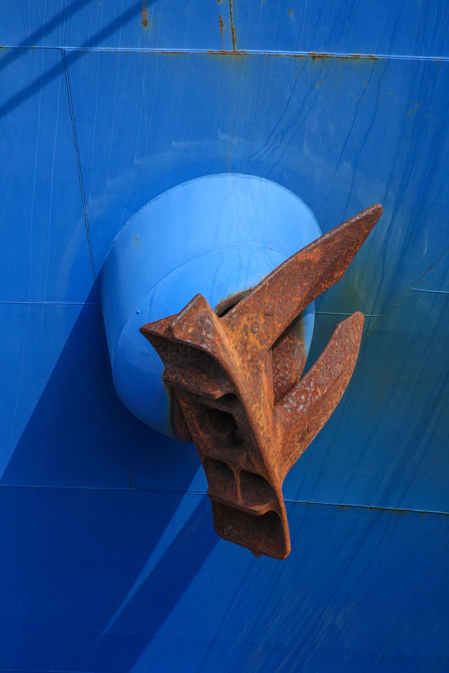 anchor, blue, rusty, ship, no people, close-up, leaf, plant part HD wallpaper