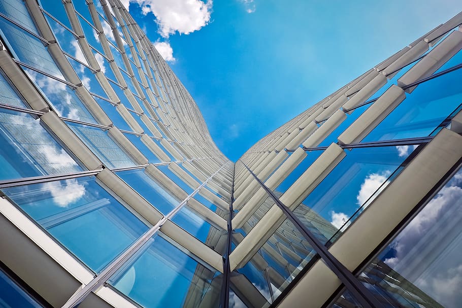 White Building Under Clear Blue Sky in Worms Eye View Photography HD wallpaper