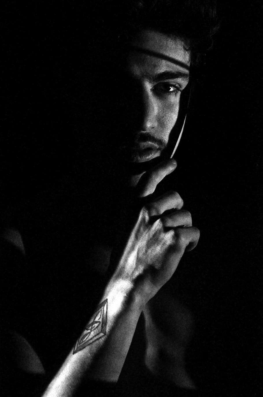 one person, portrait, human hand, indoors, studio shot, looking at camera HD wallpaper