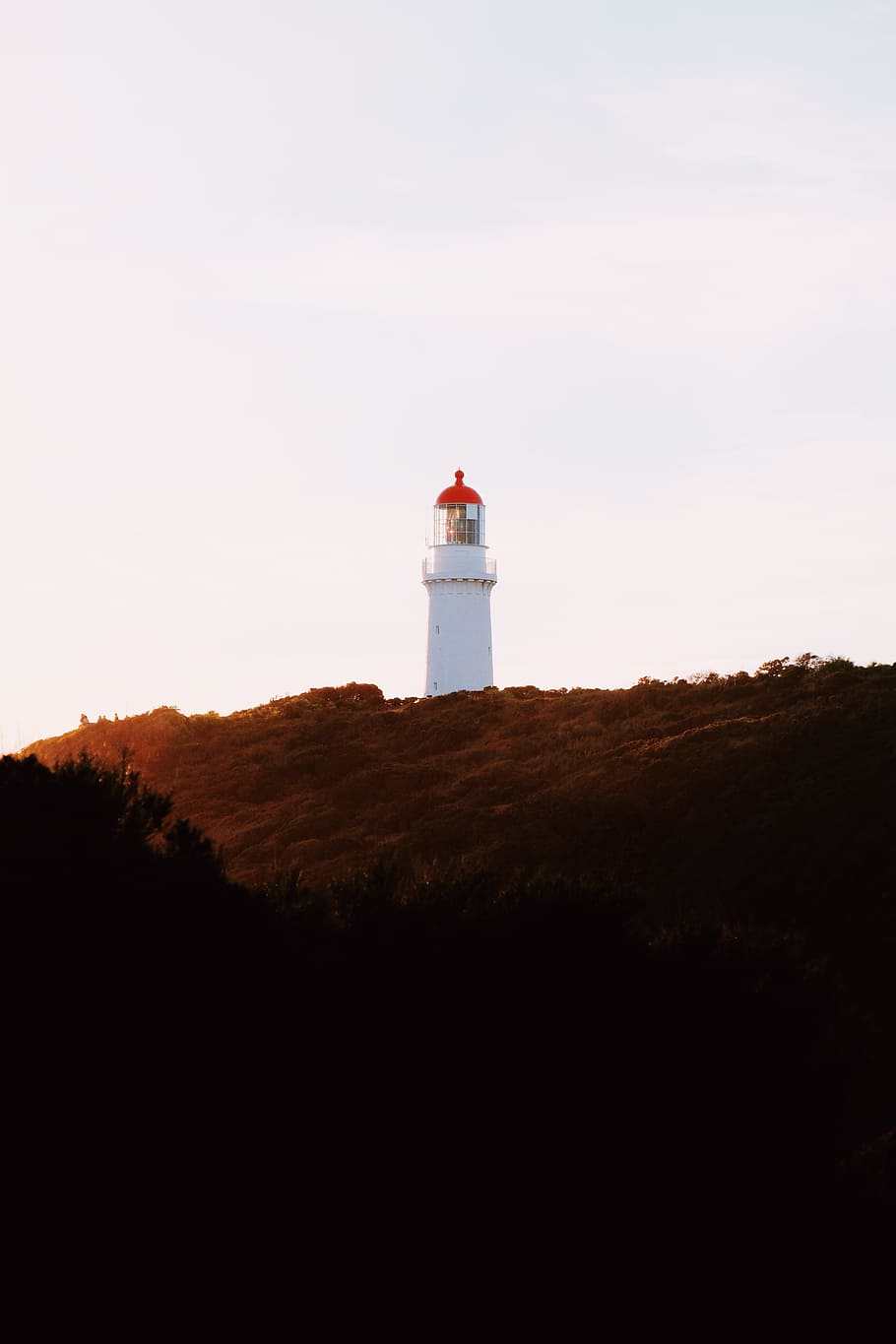 white lighthouse, cliff, hill, building, architecture, minimal
