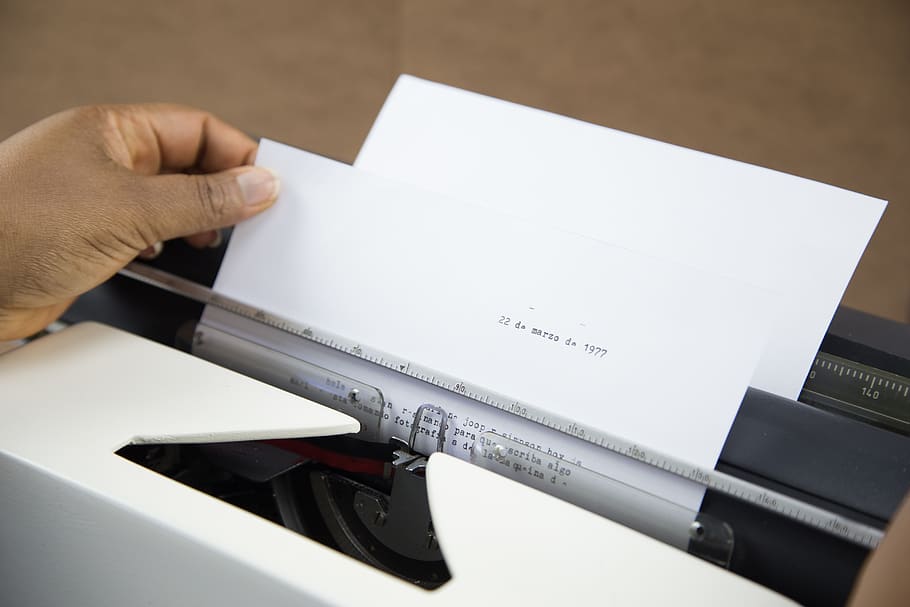 person holding white printer paper, costa rica, san josé, uned, HD wallpaper