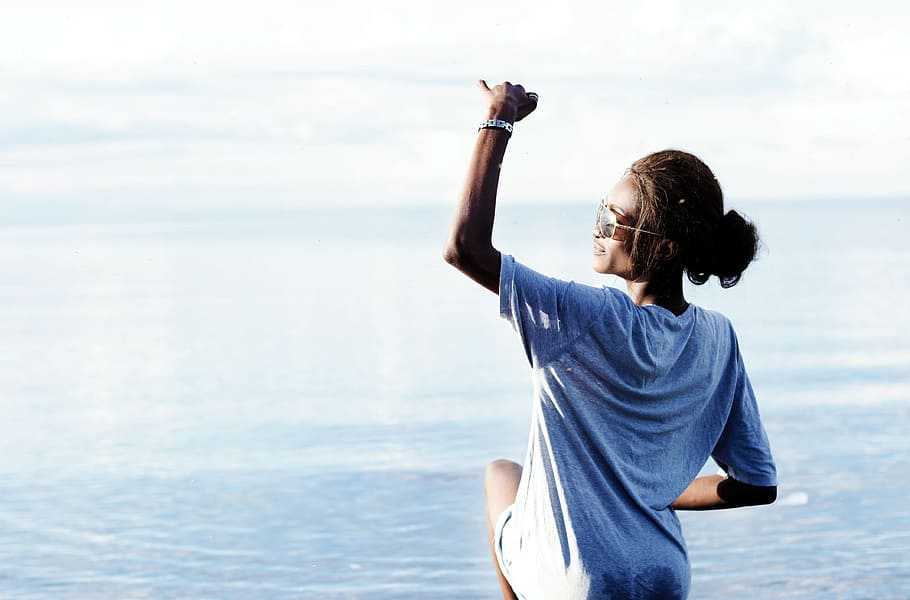 Woman in Blue Shirt, enjoyment, fun, leisure, ocean, outdoors HD wallpaper