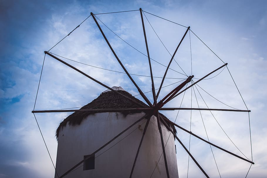 A wind power generator., sky, cloud - sky, low angle view, nature HD wallpaper