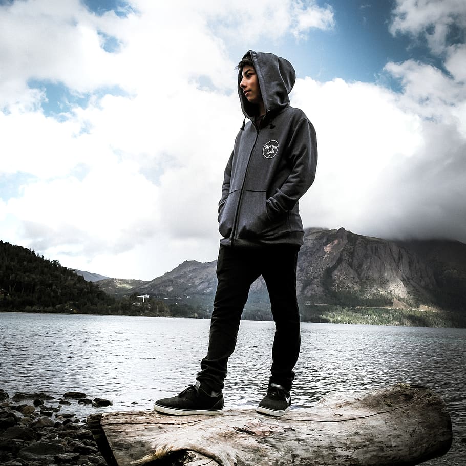 men, lake, water, one person, sky, beauty in nature, standing HD wallpaper