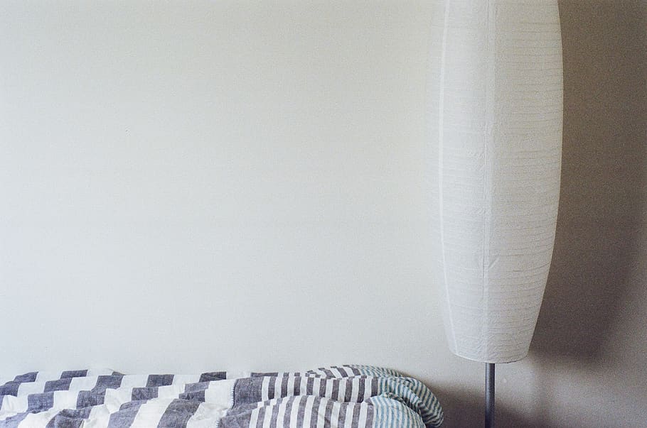 White Floor Lamp in Front of White Painted Wall, bed, room, indoors HD wallpaper