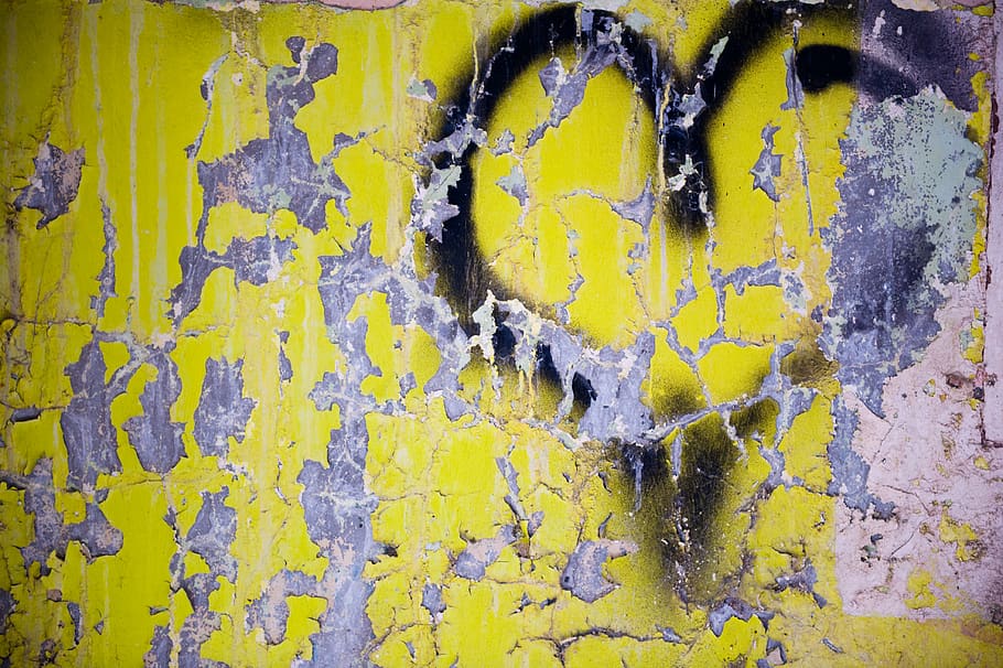 backdrop, background, paint, wall, old wall, heart, yellow HD wallpaper