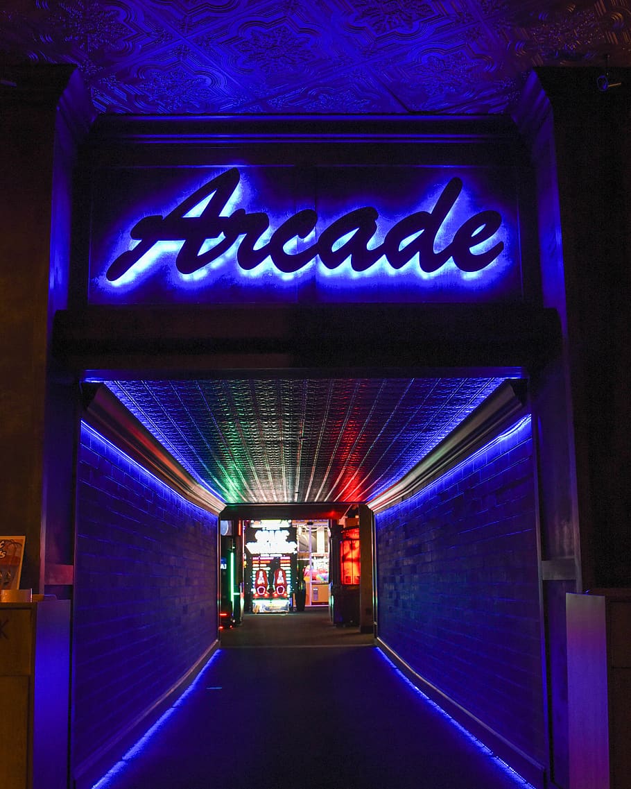 arcade, arcade game, machine, play, winner, light, neon, neon sign
