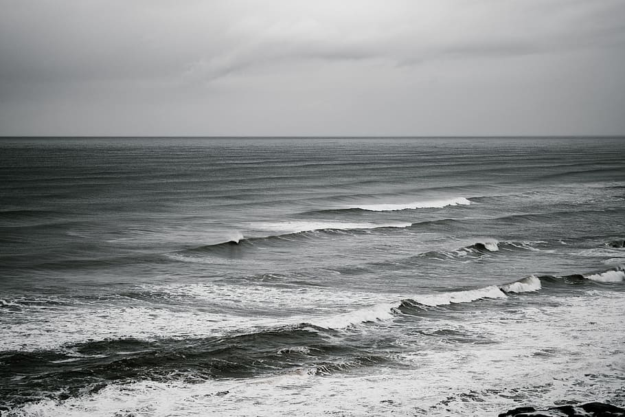 calm waters at the sea, overcast, horizon, gray, grey, wafe, body of water HD wallpaper
