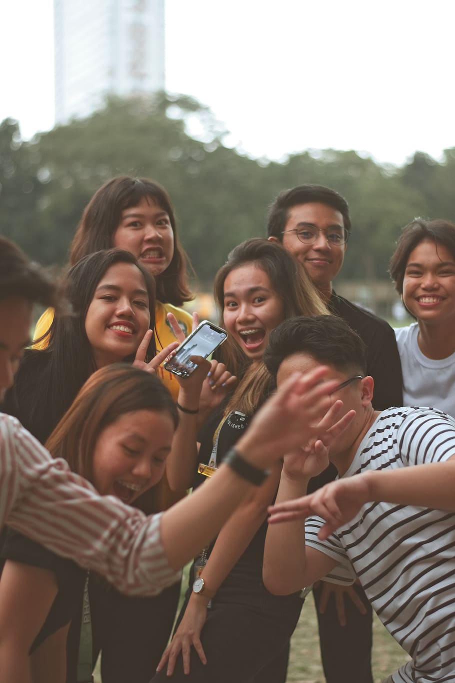 candid, portrait, fun, smiles, group of people, emotion, smiling HD wallpaper