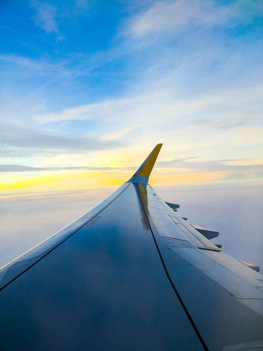 wing on plane in midway, airplane, air vehicle, sky, mode of transportation HD wallpaper