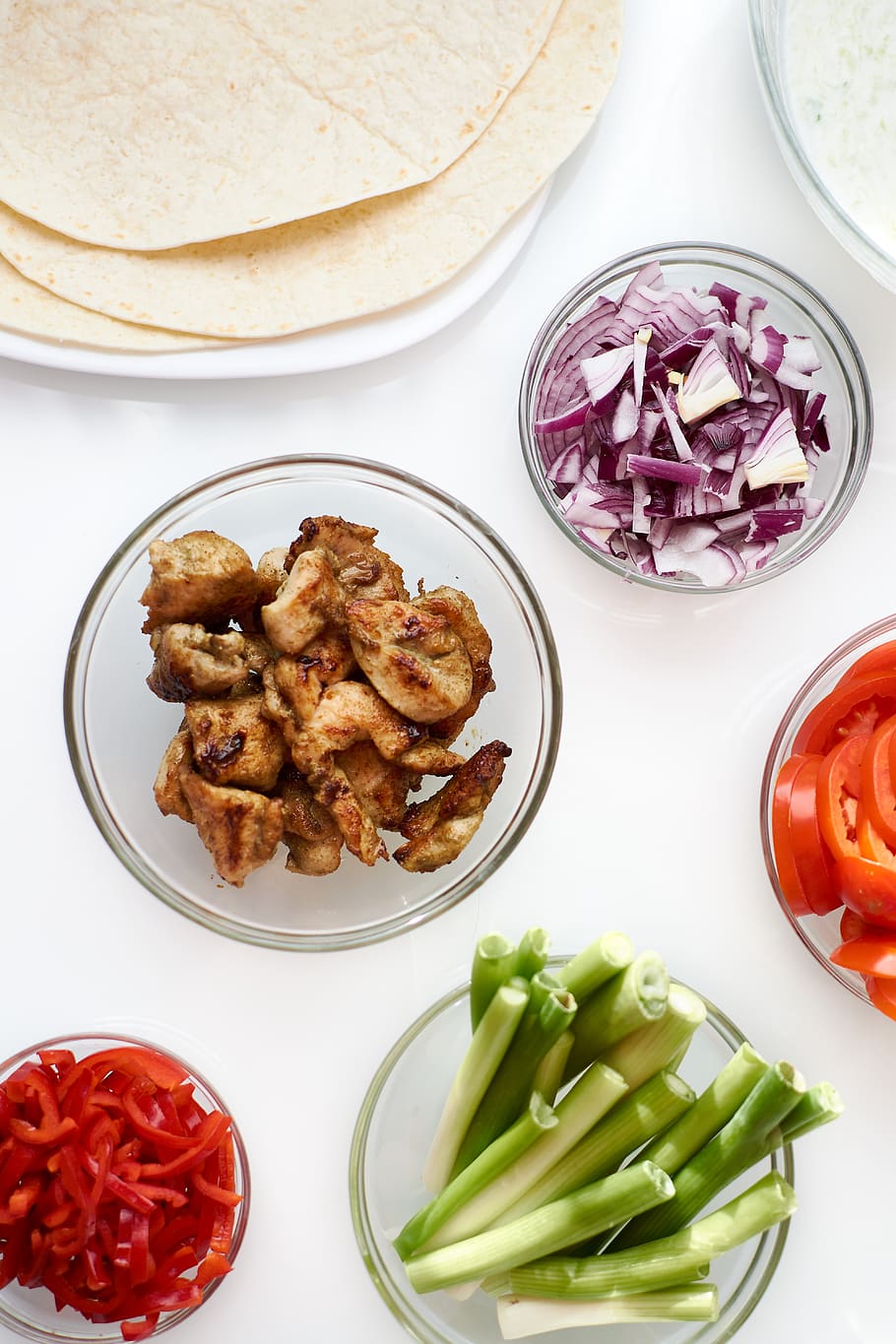 onions and tomatoes, food, plant, bowl, tortilla, pepper, meal HD wallpaper