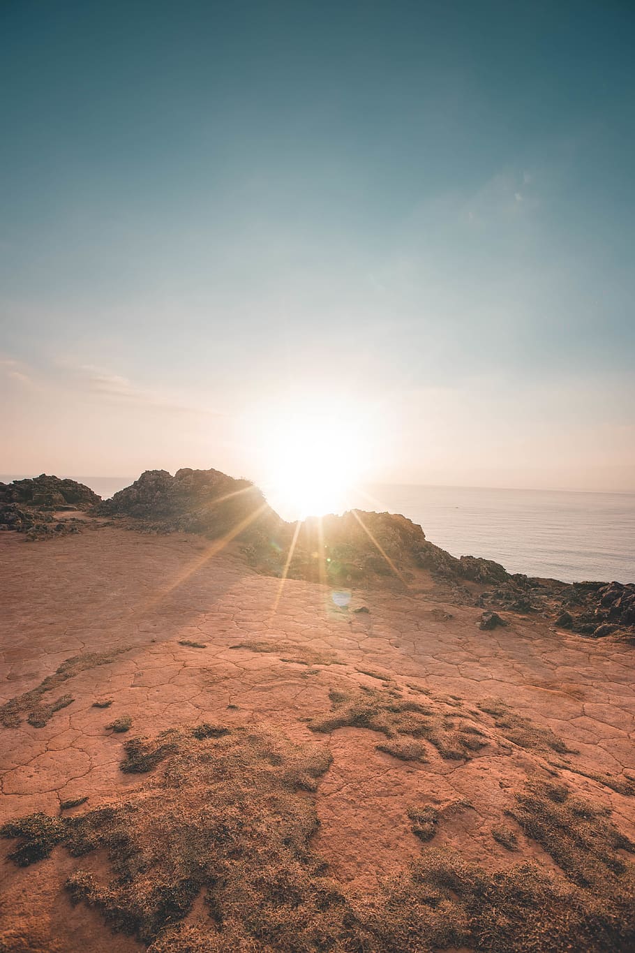 sky, beauty in nature, sun, tranquility, tranquil scene, lens flare HD wallpaper