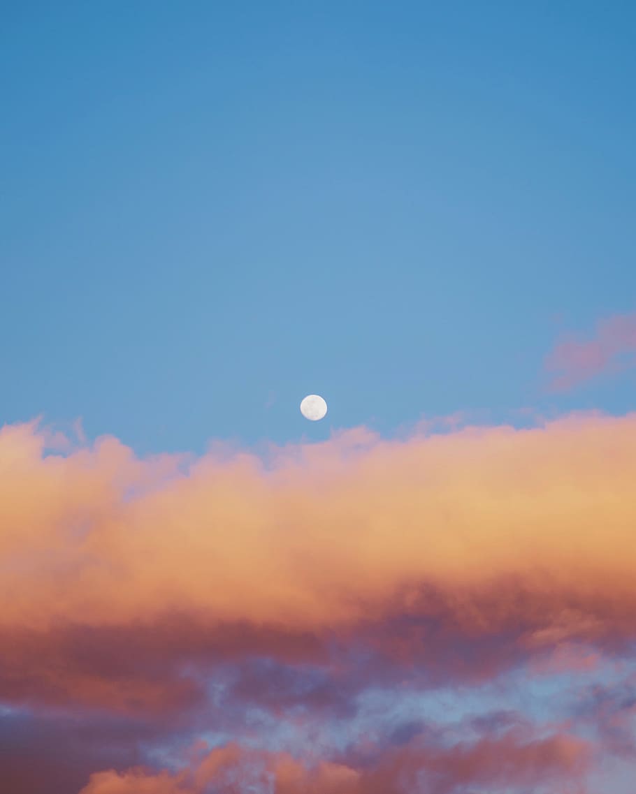 moon under blue sky, nature, outdoors, night, outer space, astronomy HD wallpaper