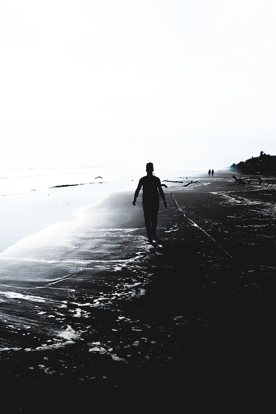 coast, beach, explore, minimal, dark, noir, white, grey, outdoor HD wallpaper
