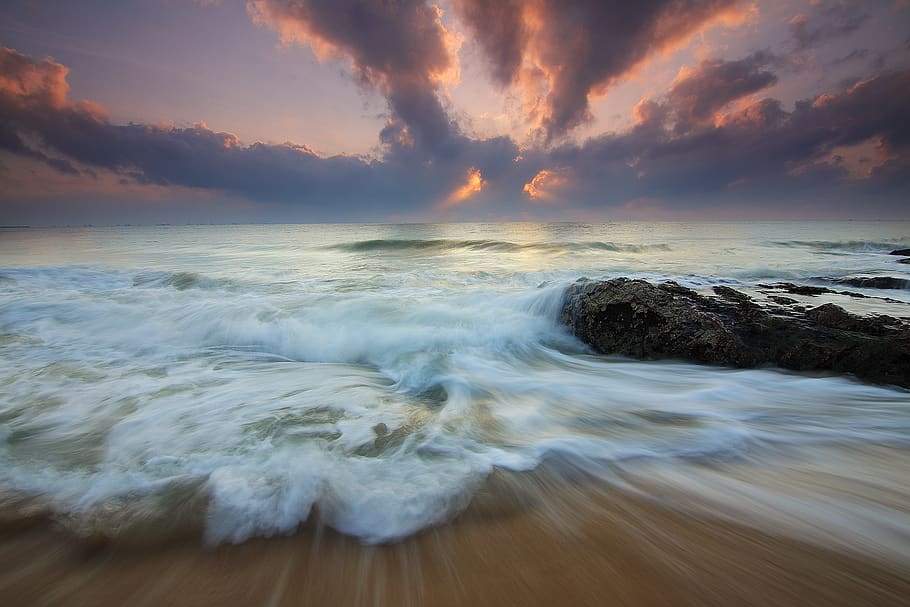 Sea Beside Seashore Photo, backlit, beach, clouds, dawn, evening HD wallpaper