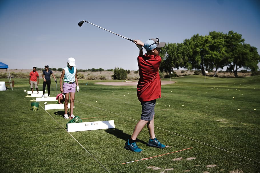 Person Swinging Golf Club on Field, athlete, competition, course HD wallpaper