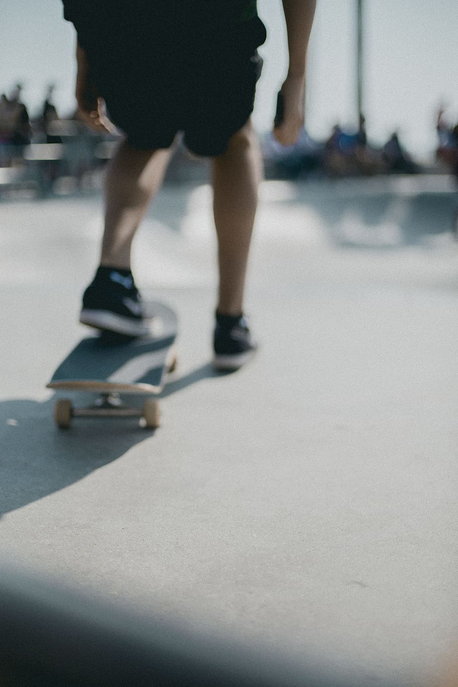 person about to ride skateboard, concrete, skatepark, summer, HD wallpaper