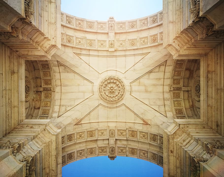 low angle view of Gothic ceiling, architecture, building, apse HD wallpaper