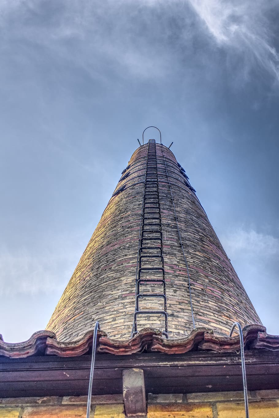 tower, chimney, head, climb, sky, brick, round, industry, environment HD wallpaper