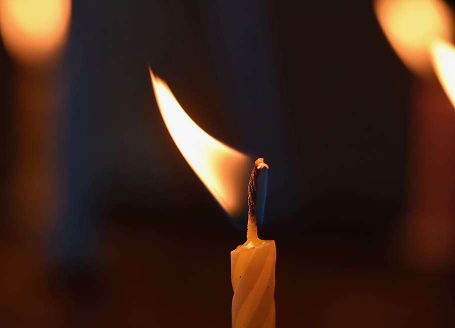 candle, fire, flame, candlelight, burning, heat - temperature HD wallpaper