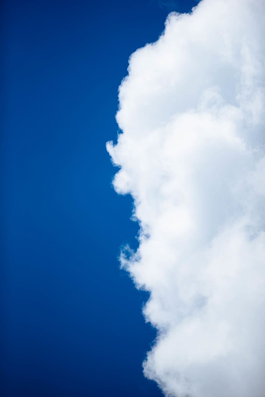 white clouds under blue sky, cloud - sky, no people, white color HD wallpaper