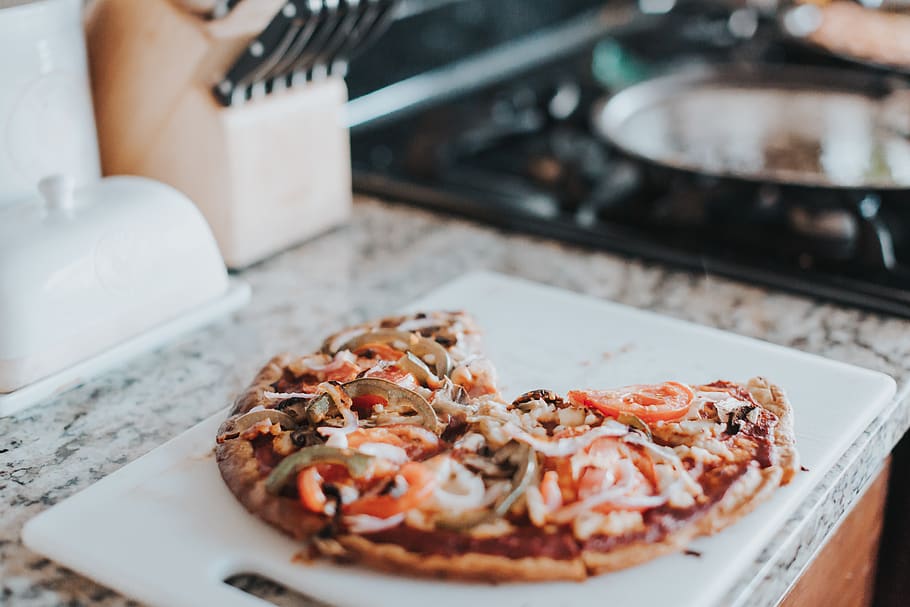 pizza on white chopping board, food, cutlery, fork, kitchen, homecooking HD wallpaper