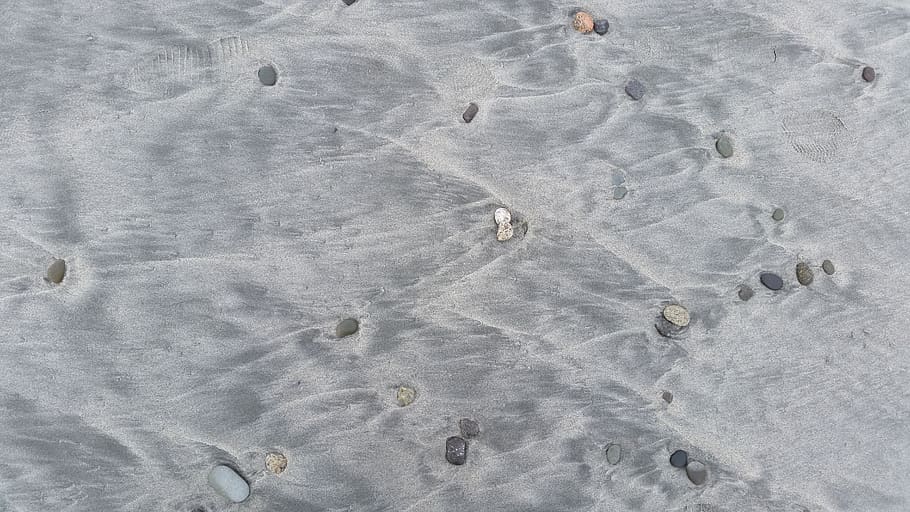 sand pattern stones ocean, high angle view, land, full frame HD wallpaper