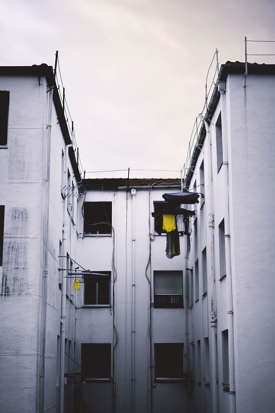 white concrete building, spain, wall, deusto, bilbao, office building HD wallpaper