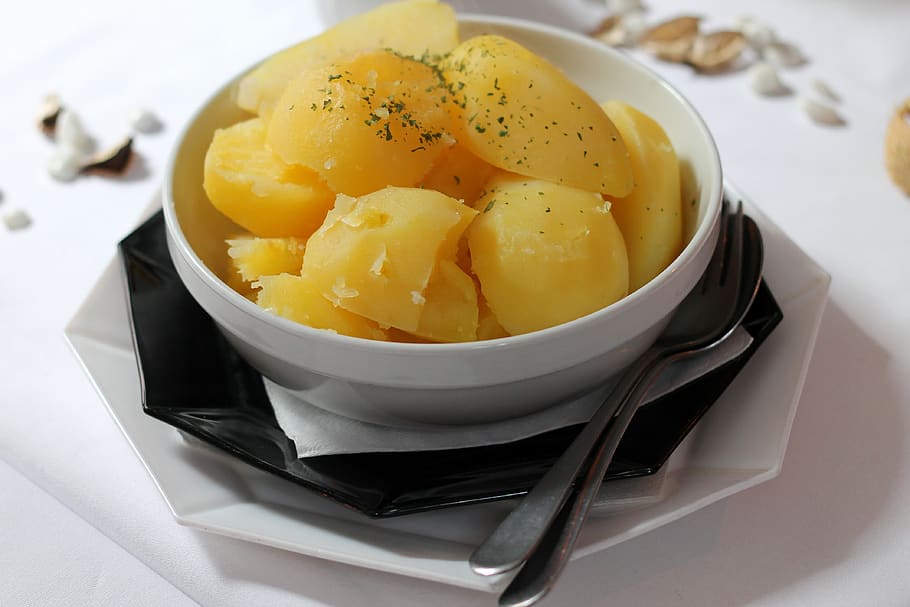 potatoes, cooked, parsley, herbs, food, eat, meal, nutrition HD wallpaper