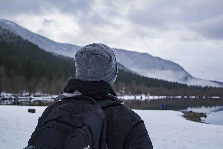 person carrying backpack, outdoors, clothing, rattlesnake ledge HD wallpaper