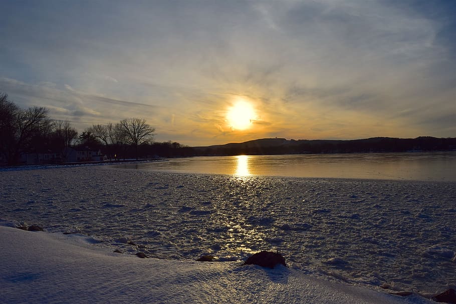 Golden Hour Photography of Seashore, backlit, beach, calm, clouds HD wallpaper