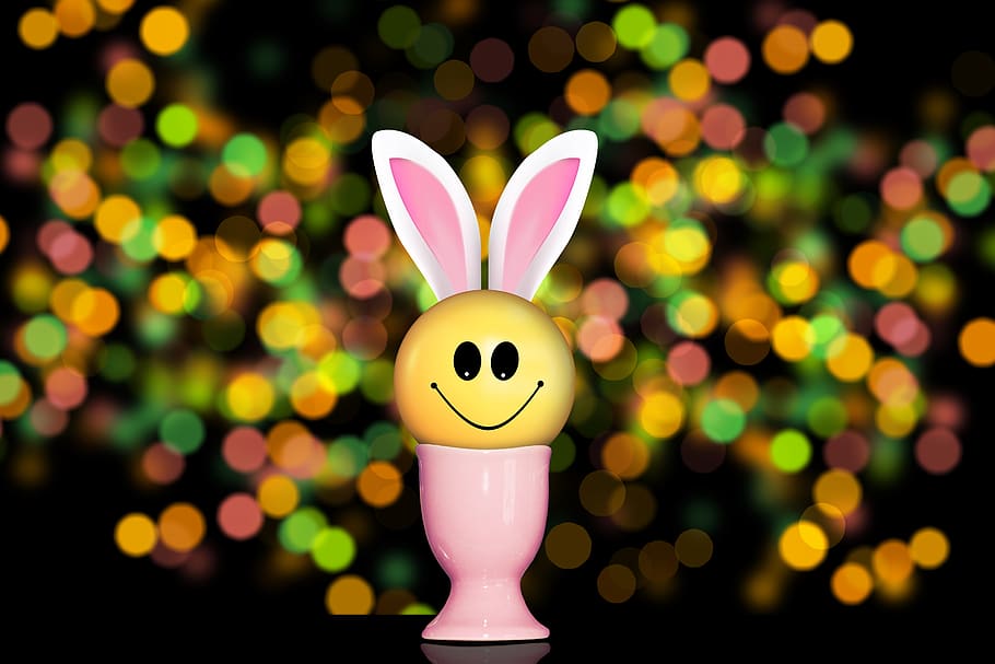 easter, smilie, egg cups, bokeh, joy, smile, fun, representation HD wallpaper