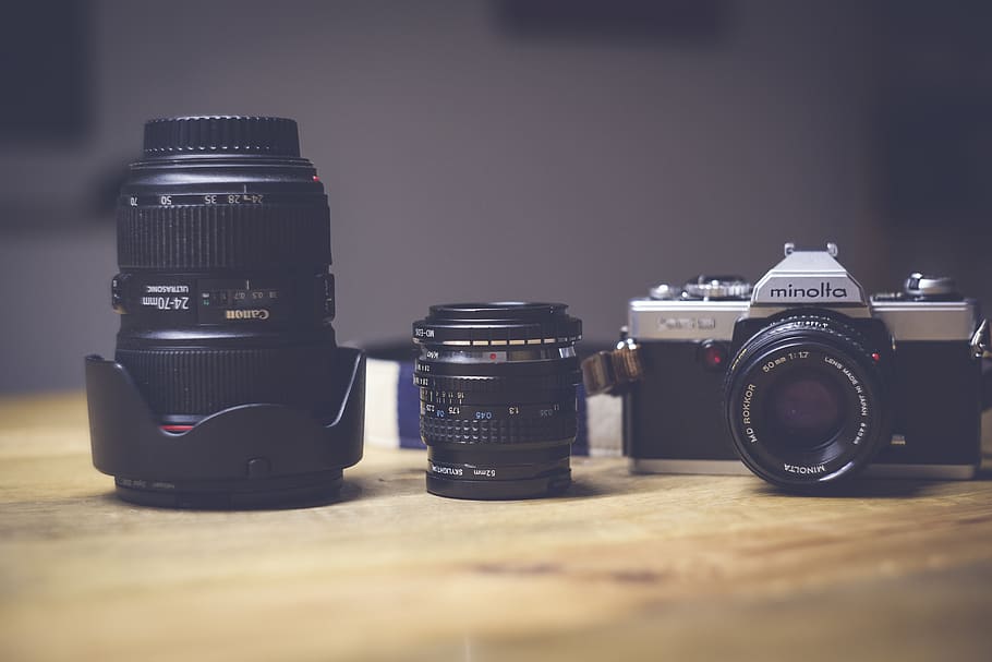 Black and White Dslr Camera Lens Beside Black Lens, classic, gadgets HD wallpaper
