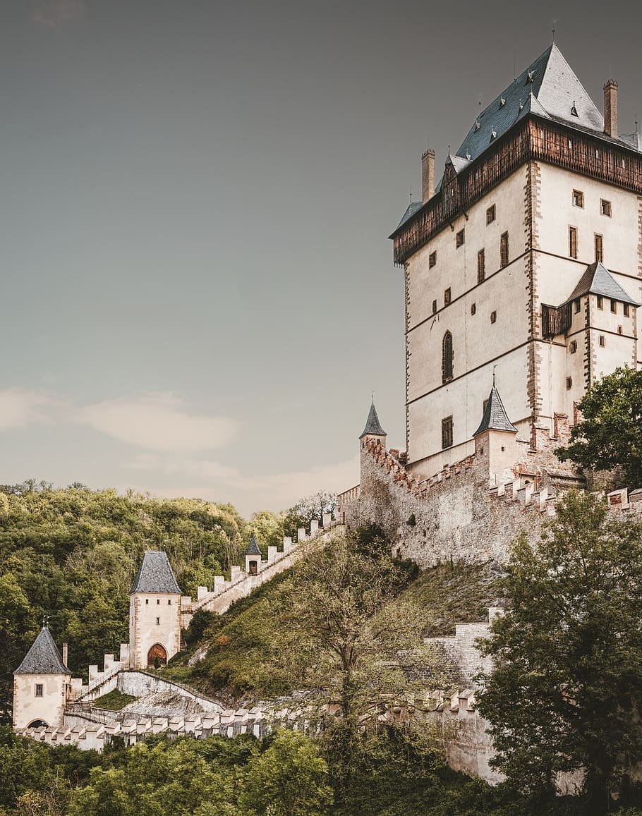 White and Blue Castle on Mountain, architecture, building, daytime HD wallpaper