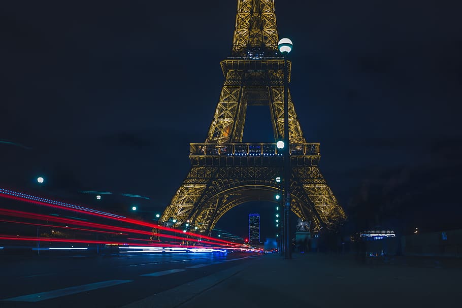 Eiffel Tower, architecture, evening, illuminated, light streaks HD wallpaper