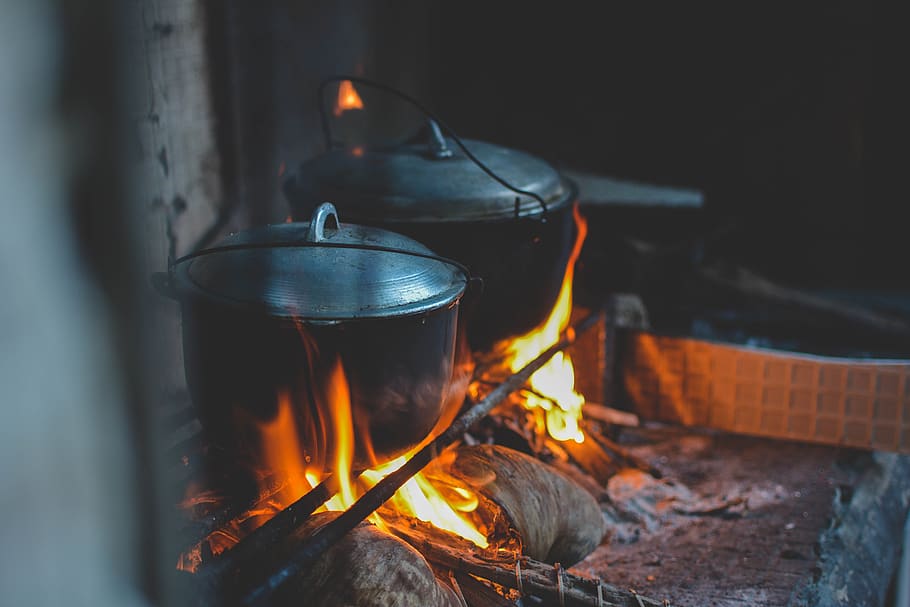 two black cassesoles, fire, flame, cook, campfire, nature, eruption HD wallpaper
