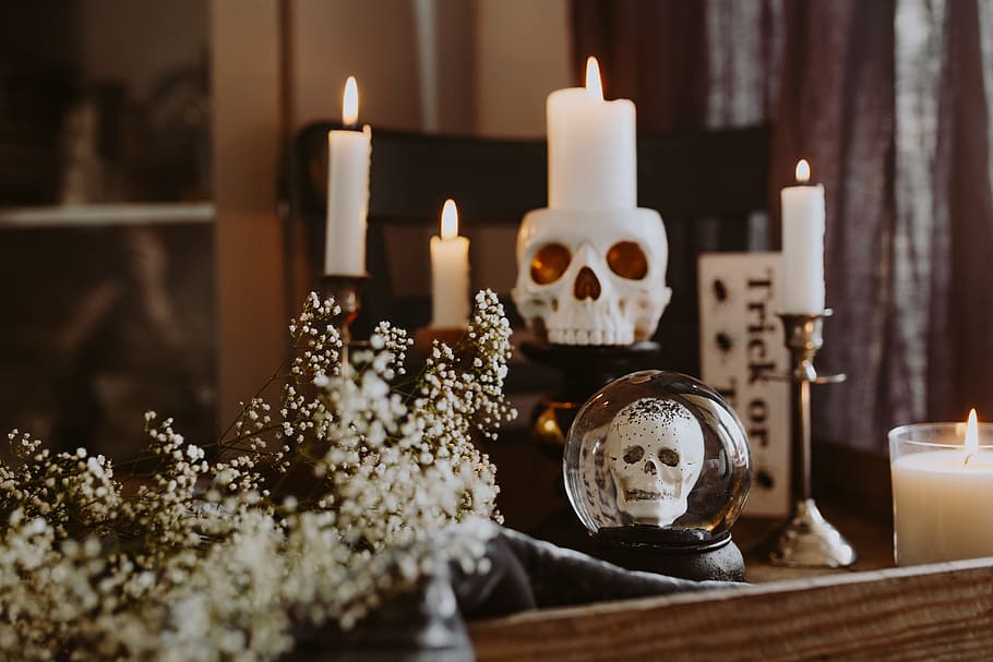 Halloween Decorations & Candles, autumn, fall, skull, horror, HD wallpaper