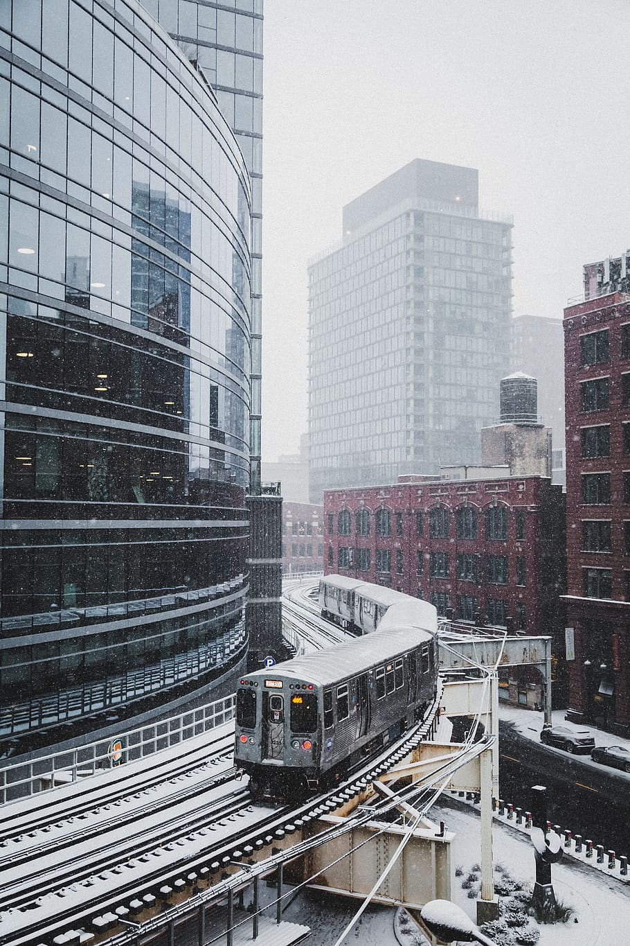 Photo Of Train, building, downtown, railway, transportation system HD wallpaper