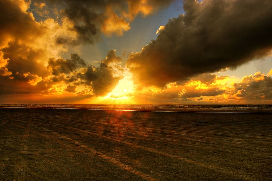 Clouds and Sunset Digital Wallpaper, dawn, field, idyllic, nature, HD wallpaper