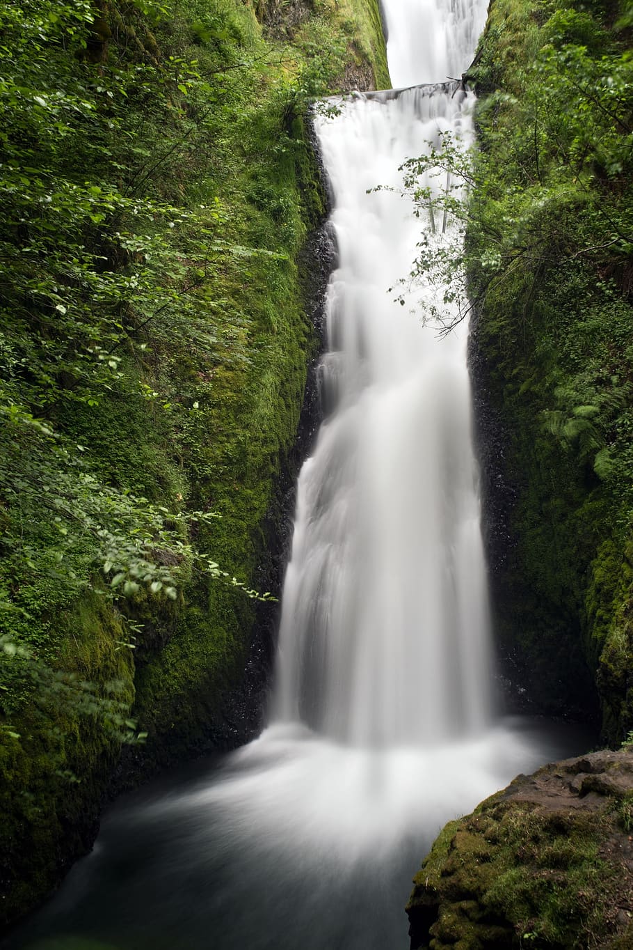 waterfall, river, stream, moss, cliff, rocks, nature, scenics - nature HD wallpaper