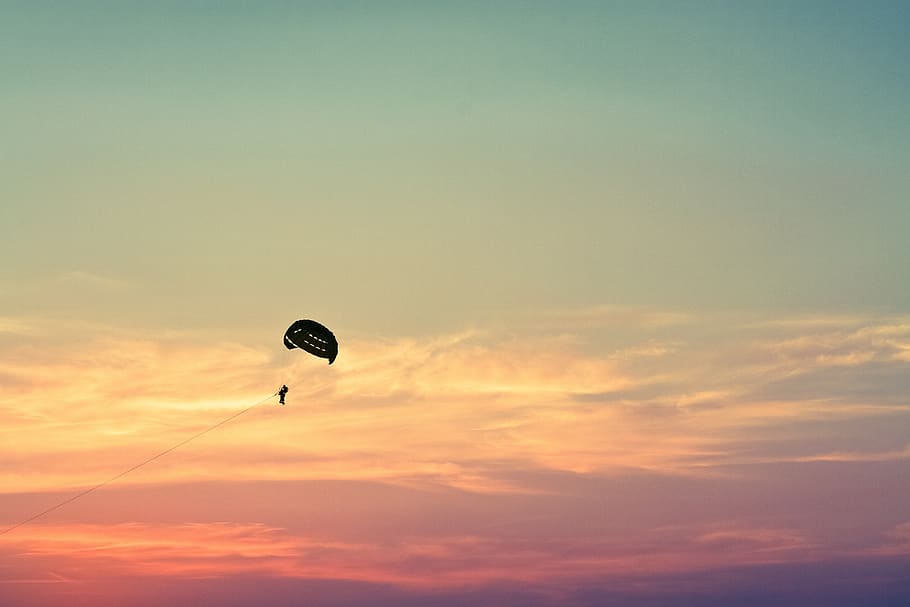 parasailing, paragliding, sky, fly, leisure, dom, parachuting HD wallpaper