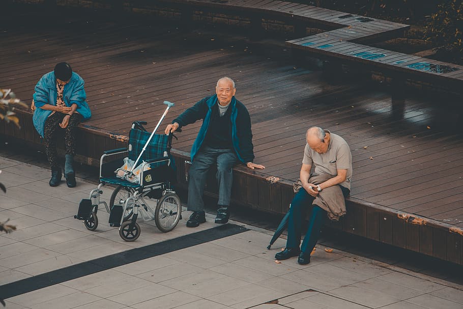 people sitting on handrail, shoe, footwear, clothing, apparel HD wallpaper
